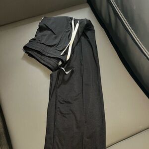 Vuori halo wide leg black